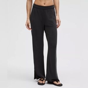 Lululemon Softstreme High-Rise Wide-Leg Pique Pant